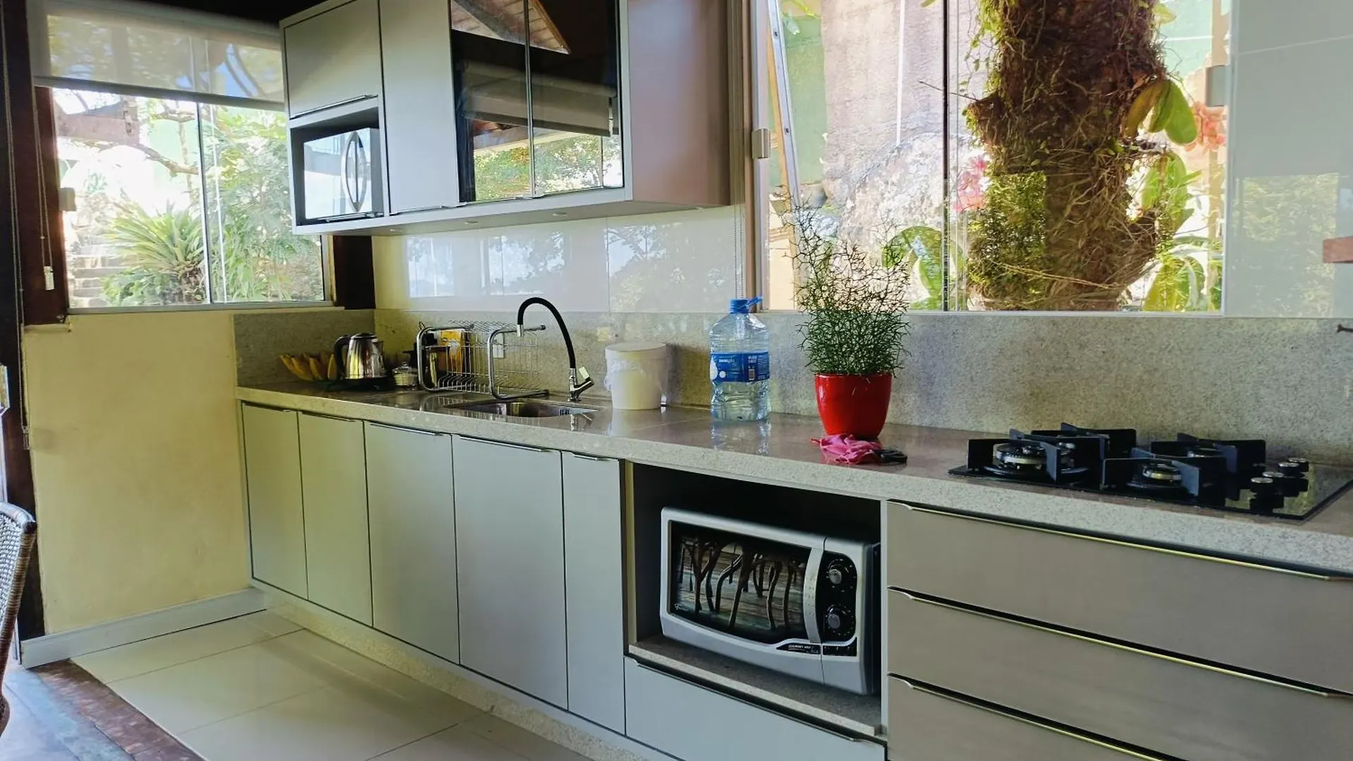 فيلا Casa Inteira Em Jurere In E Vista Panoramica Florianópolis بيت للعطل